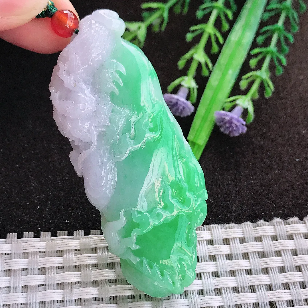 天然a货翡翠66.6/26.8/12.3老坑精美温润飘阳绿龙牌吊坠翡翠玉坠挂件百搭