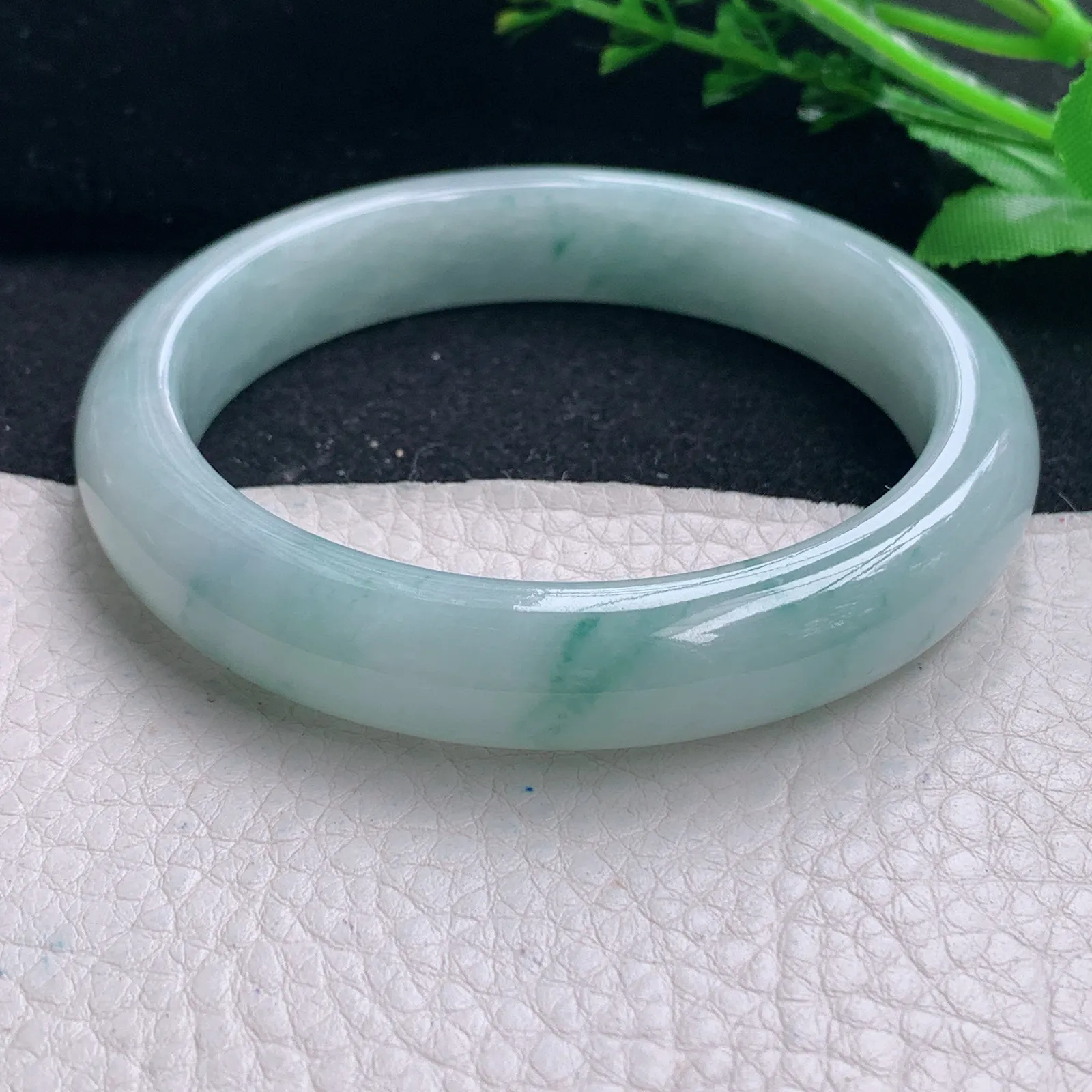 xx大圈口60.5*12*8.5平安镯 缅甸翡翠a货飘花宽边玉手镯 玉手环