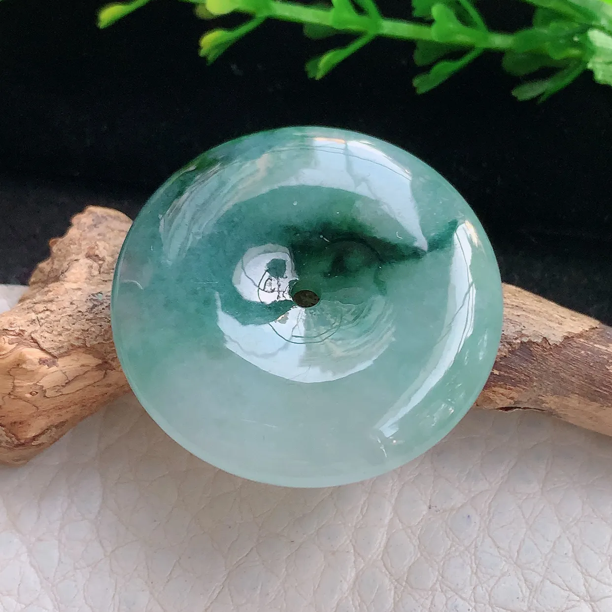 ajj实拍32.6*6.2天然缅甸翡翠飘花平安扣吊坠