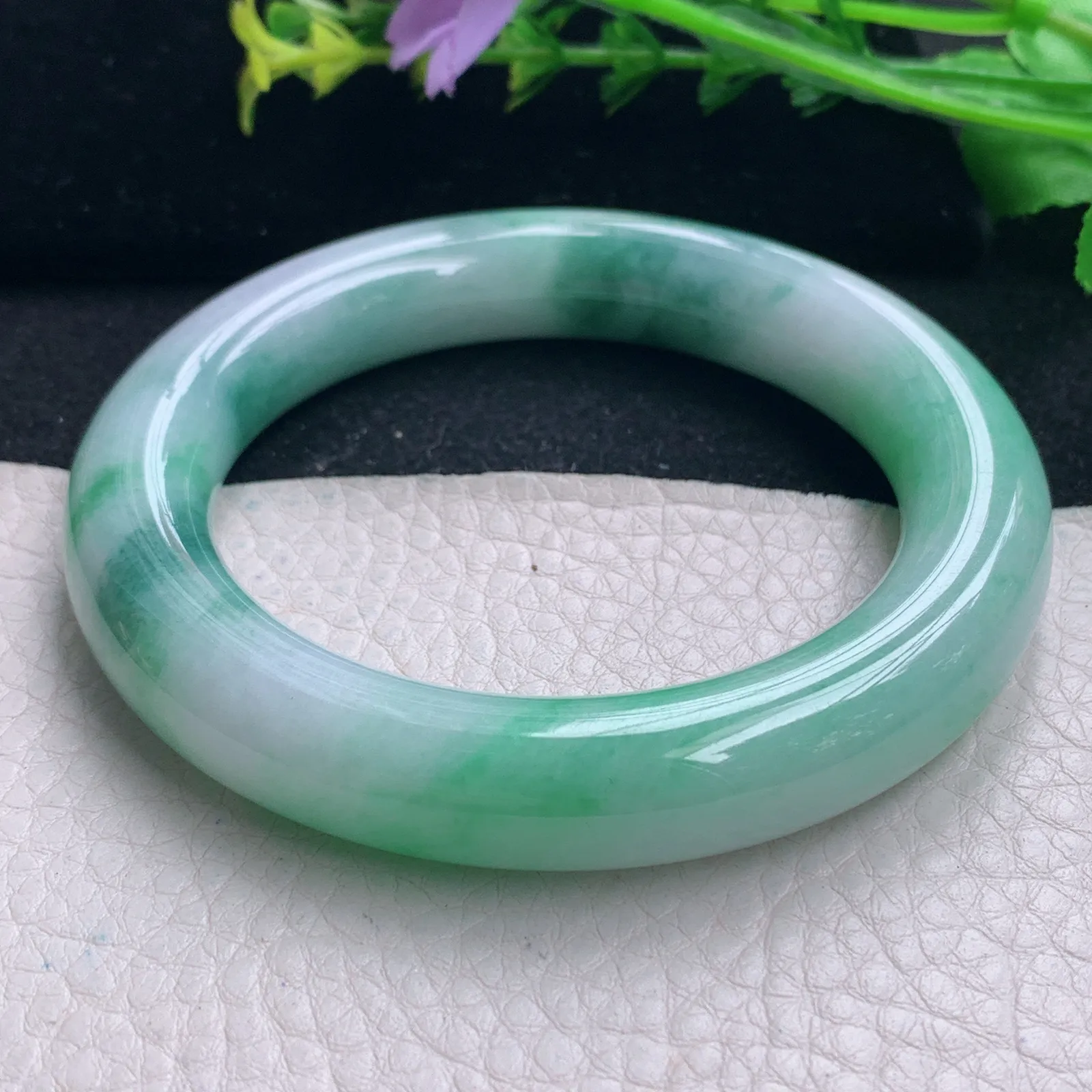 xc自然光58*12胖圆镯 缅甸翡翠a货飘花大气圆条玉手镯 玉手环