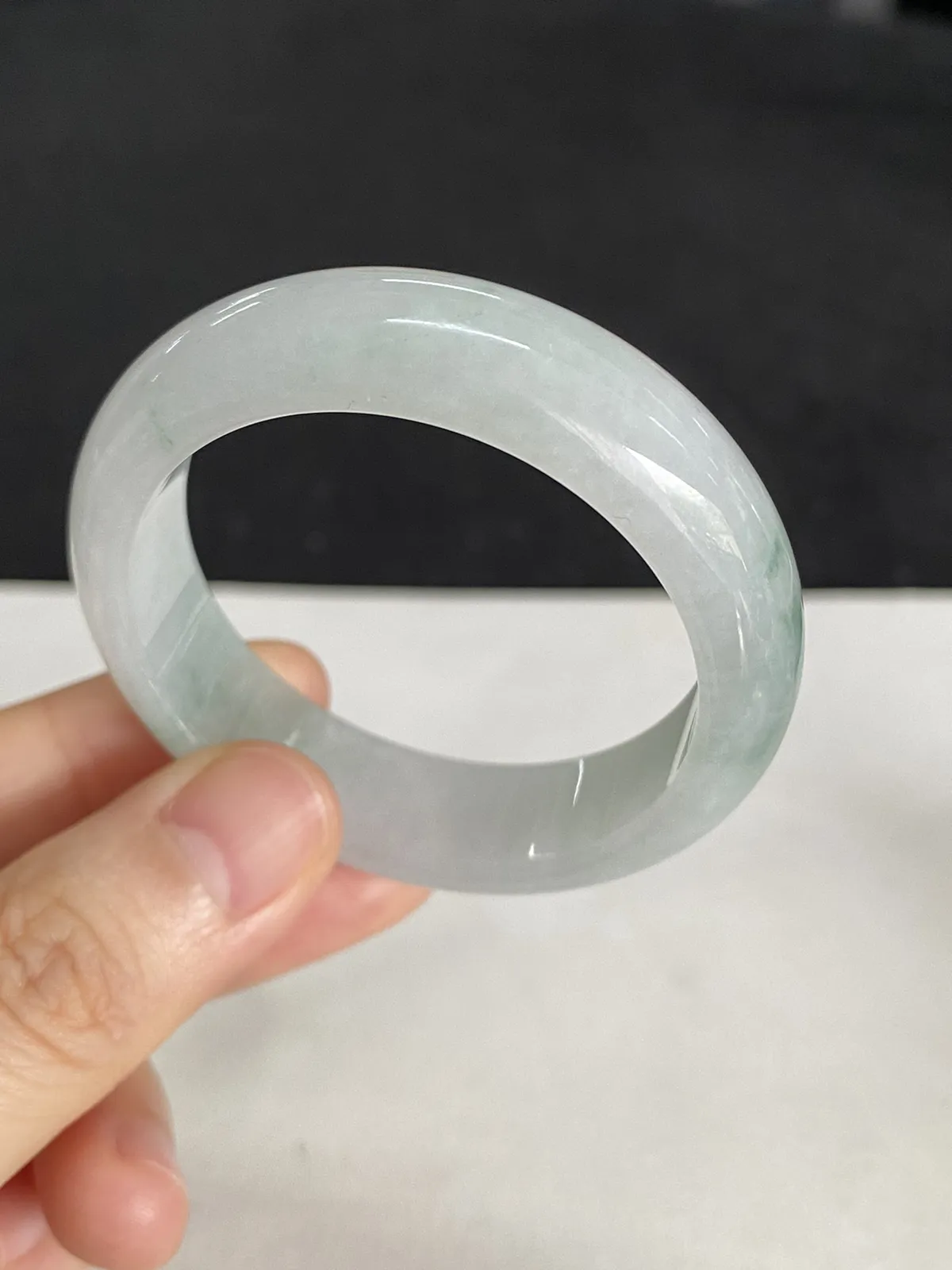 正圈42圈口，翡翠手镯