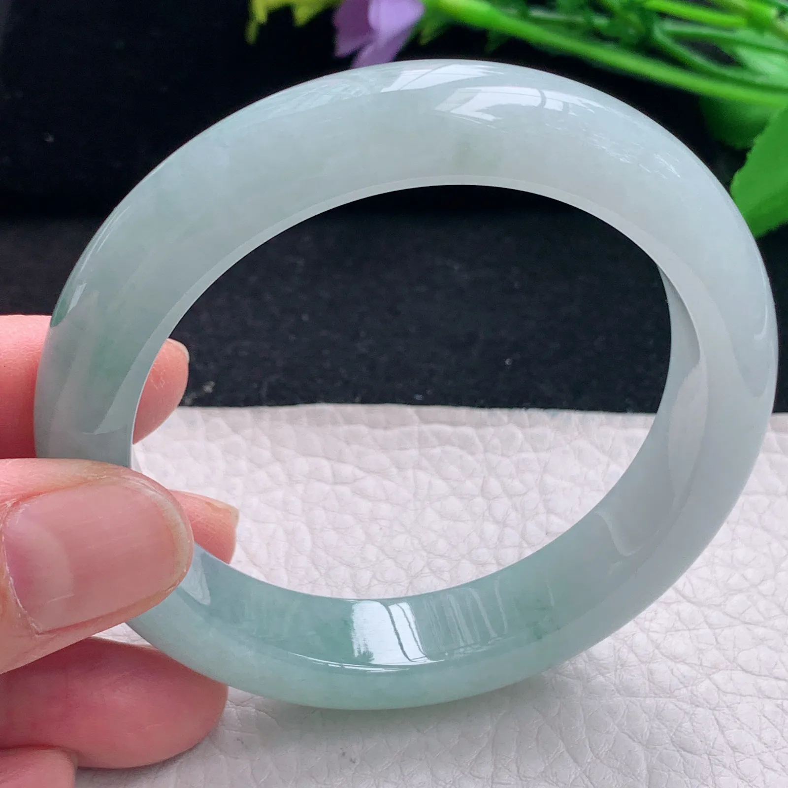 r自然光57*12.5*9平安镯 缅甸翡翠a货冰蓝半山水宽边玉手镯 玉手环