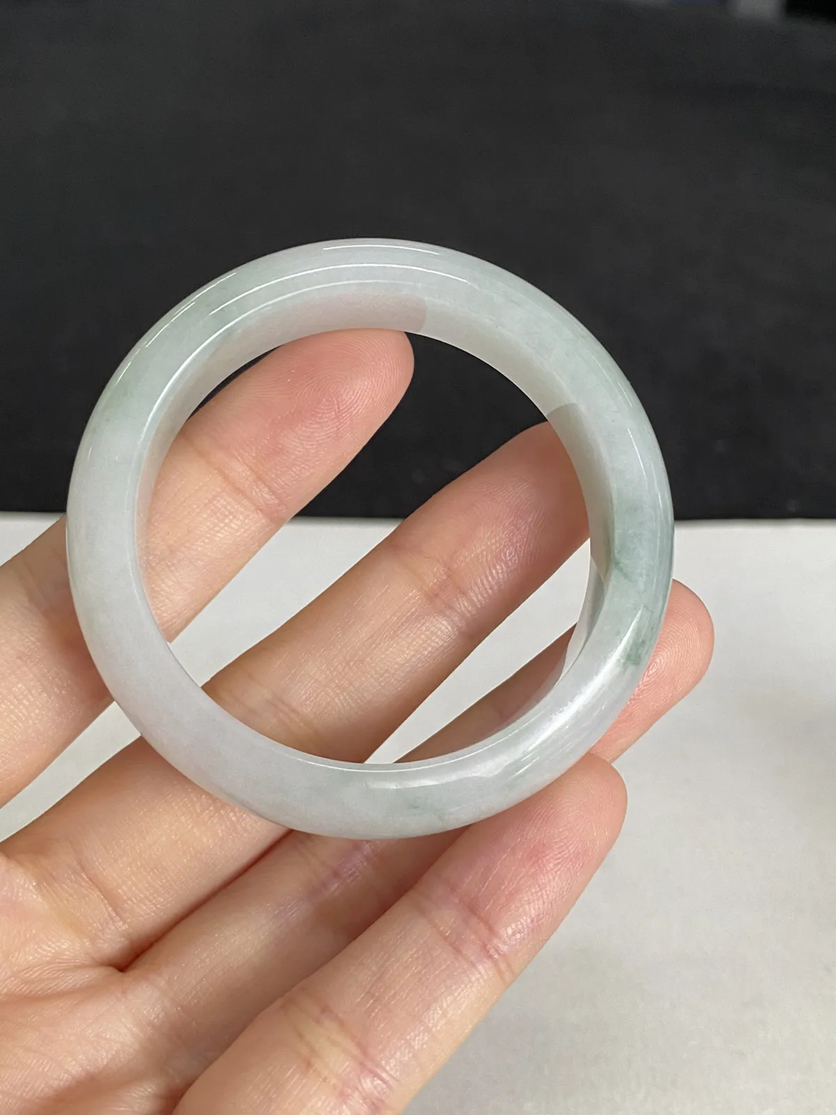 正圈42圈口，翡翠手镯