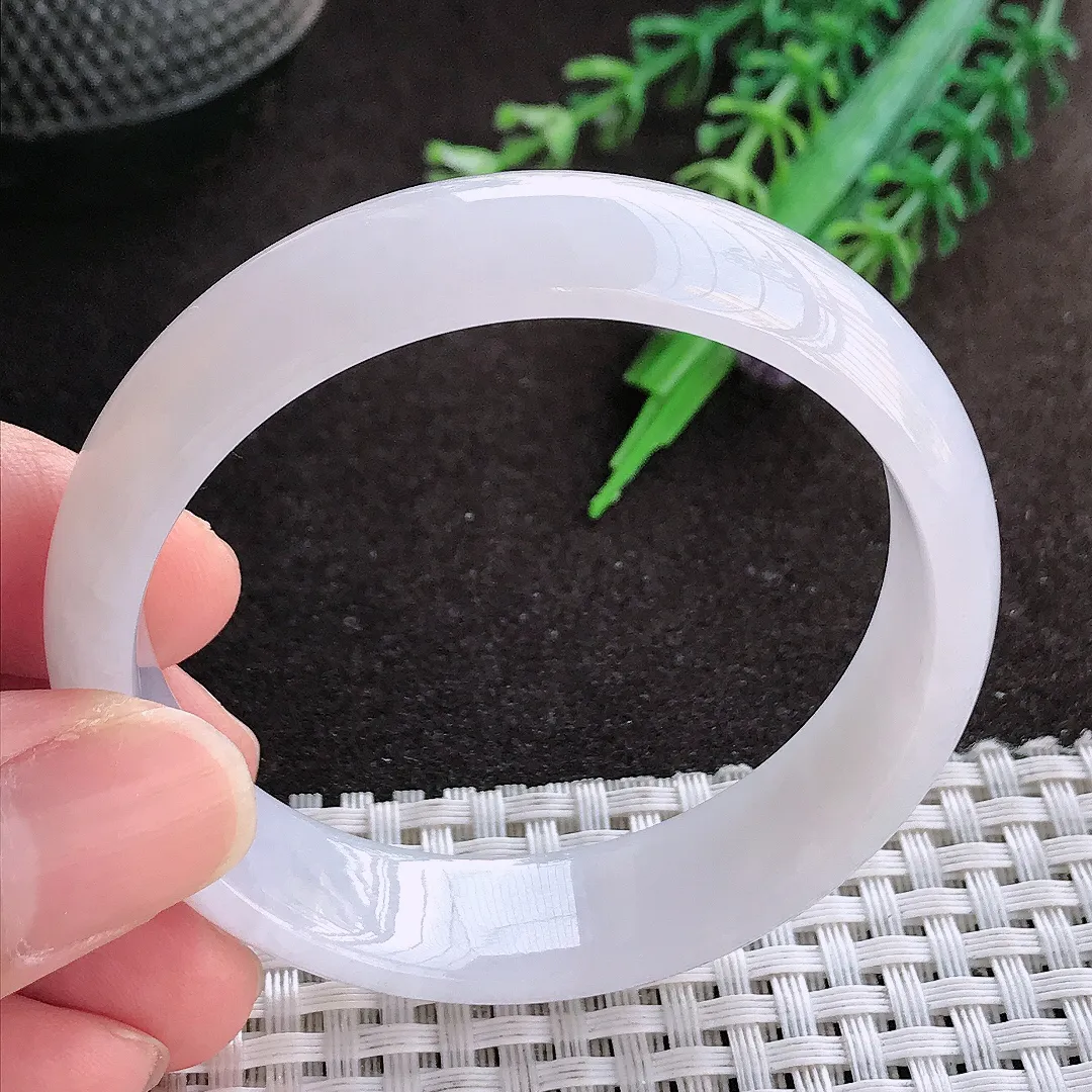 天然a货翡翠51.5/13.6/6老坑秀气冰透手镯宽边翡翠玉镯美人镯