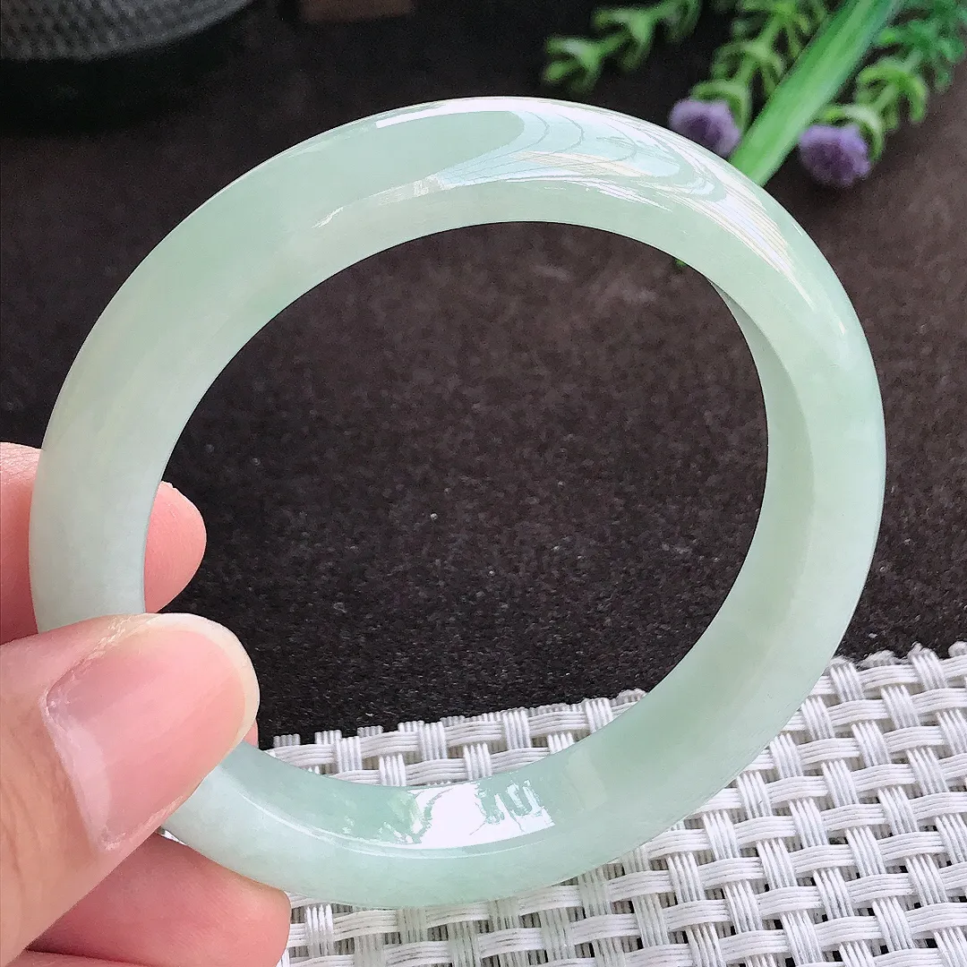 天然a货翡翠55.5/11.3/8.2老坑秀气冰润冰晴底手镯宽边翡翠玉镯美人镯