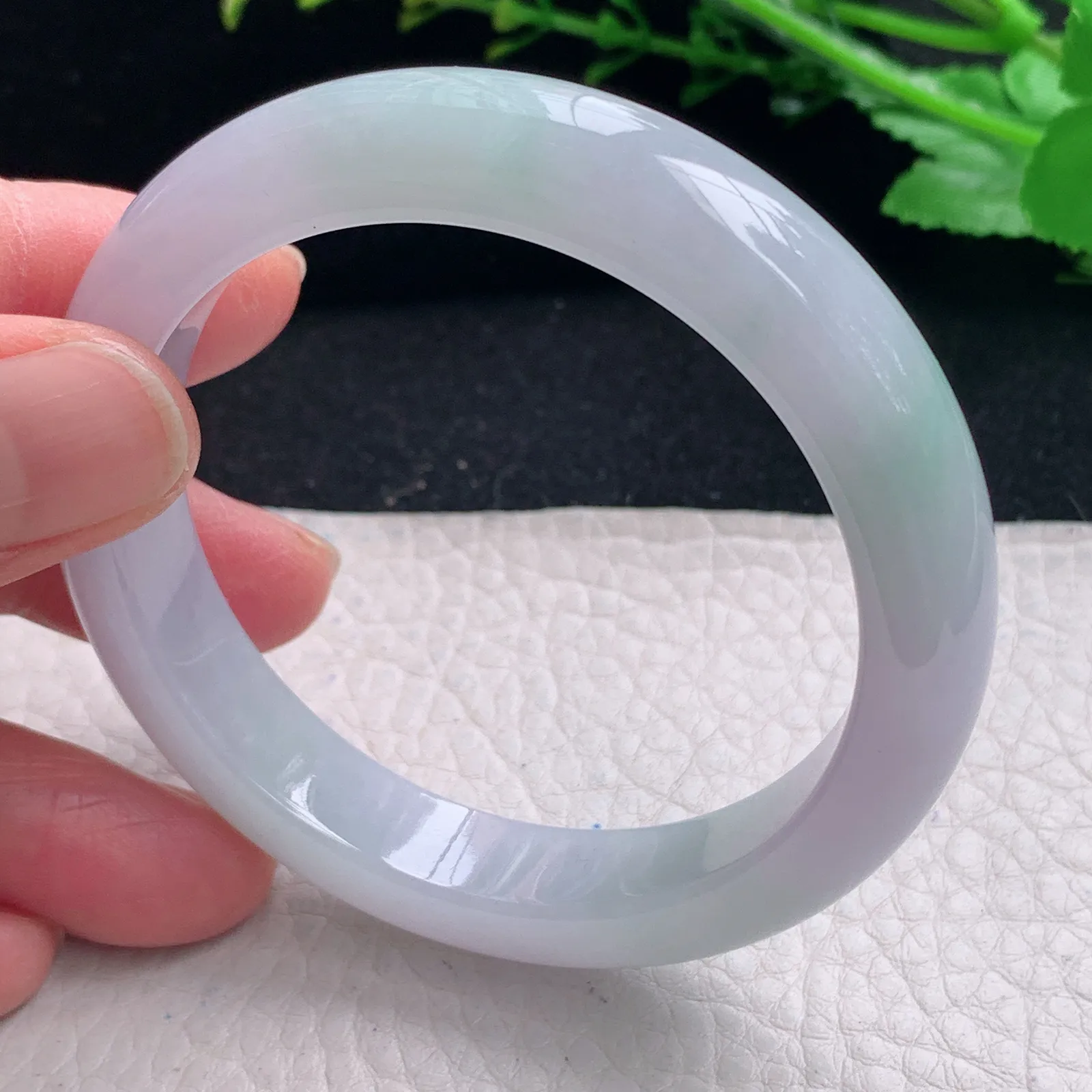 hy自然光54*11.5*8平安镯 缅甸翡翠a货春带彩宽边玉手镯 玉手环