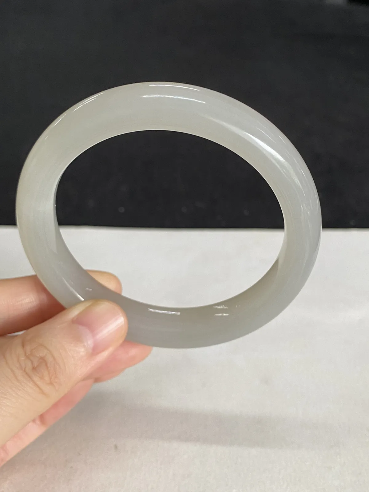 正圈54.4圈口，和田玉手镯