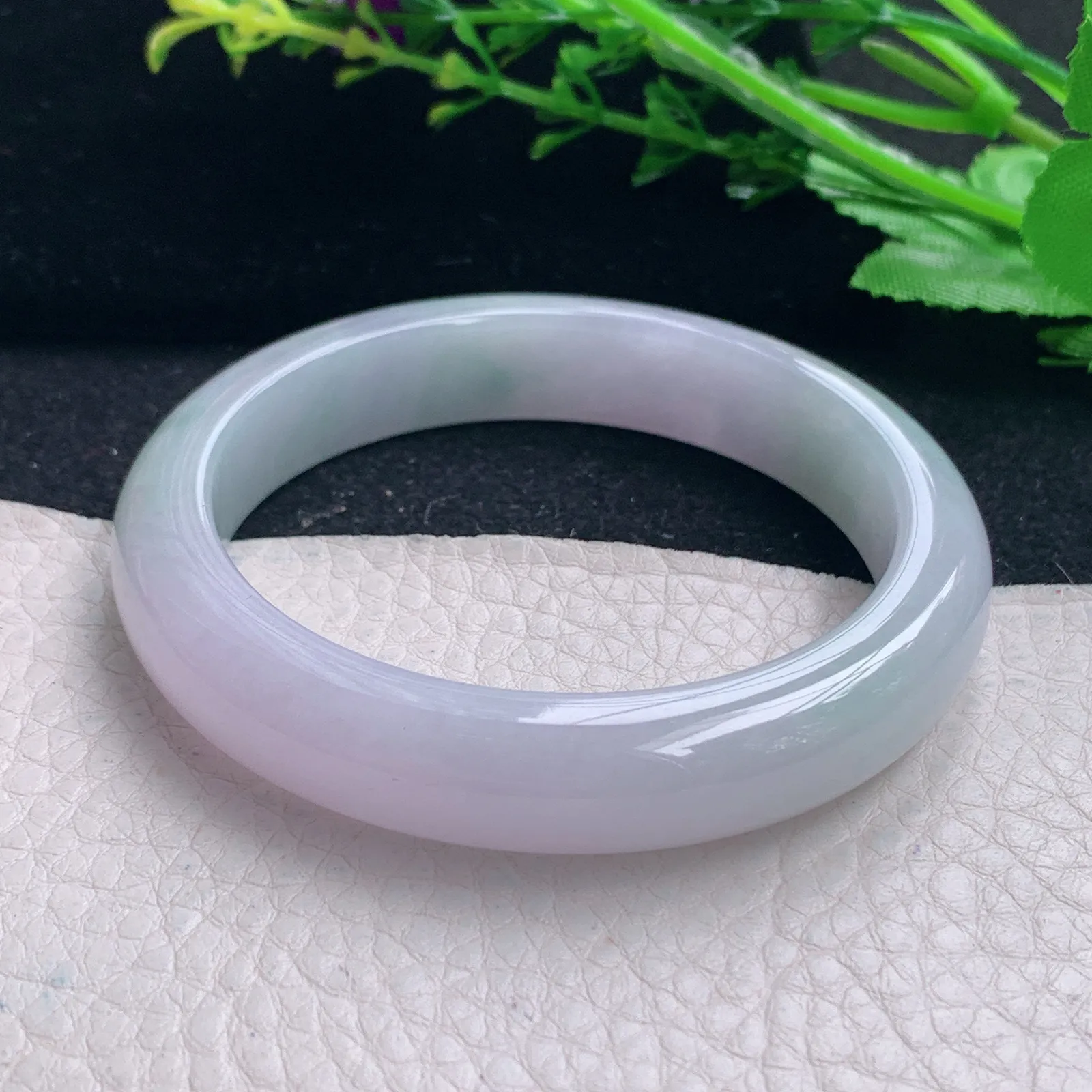 hy自然光54*11.5*8平安镯 缅甸翡翠a货春带彩宽边玉手镯 玉手环