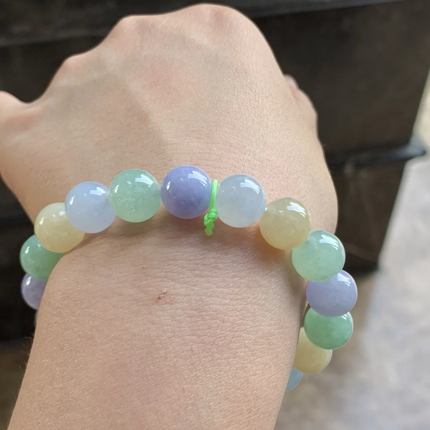 糖果多宝手串^_^颜色鲜艳甜美 玉质温润