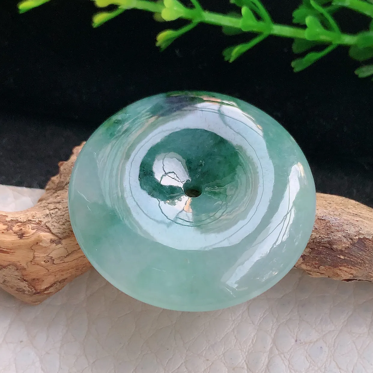 ajj实拍32.6*6.2天然缅甸翡翠飘花平安扣吊坠