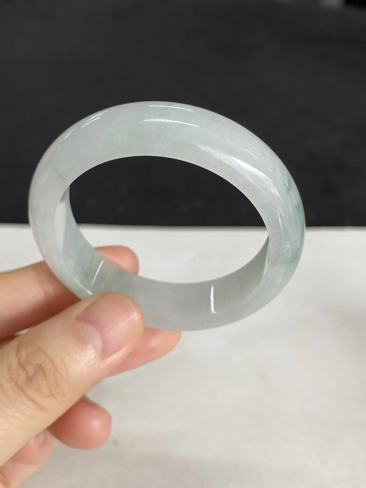 正圈42圈口，翡翠手镯