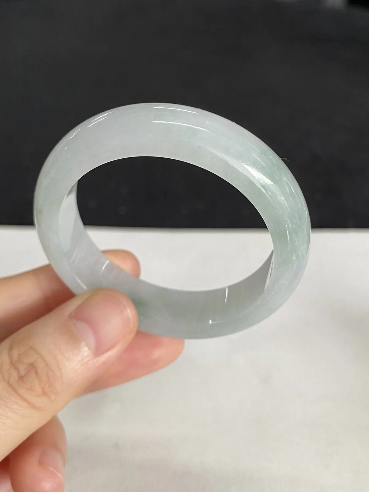 正圈42圈口，翡翠手镯