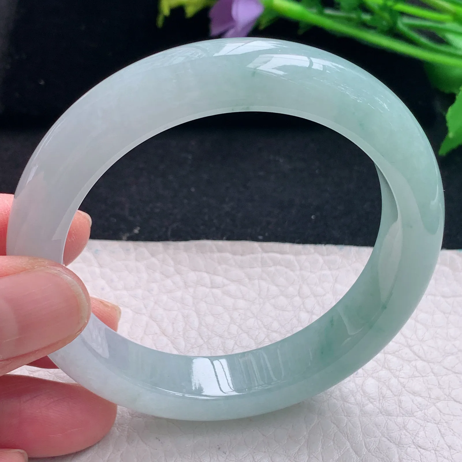 r自然光57*12.5*9平安镯 缅甸翡翠a货冰蓝半山水宽边玉手镯 玉手环