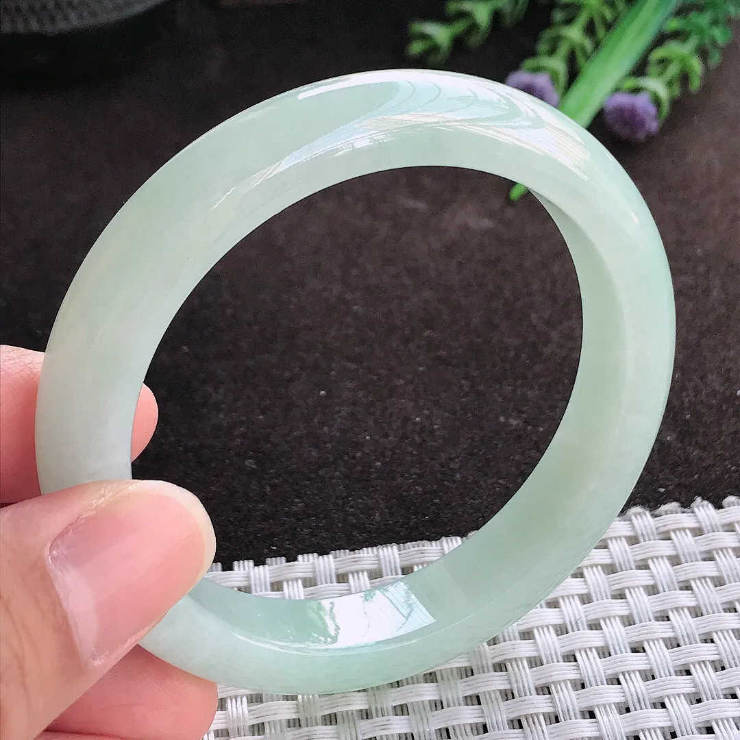 天然a货翡翠55.5/11.3/8.2老坑秀气冰润冰晴底手镯宽边翡翠玉镯美人镯