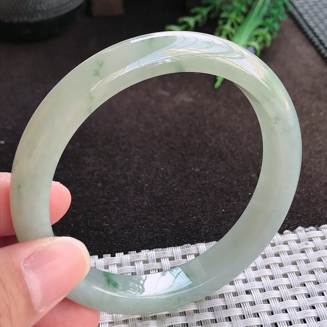 天然a货翡翠63/11.2/8.6老坑冰胶水灵冰晴底手镯宽边大圈口玉镯