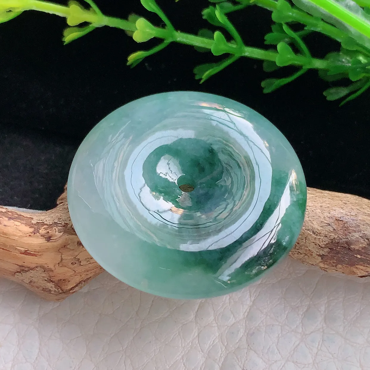 ajj实拍32.6*6.2天然缅甸翡翠飘花平安扣吊坠