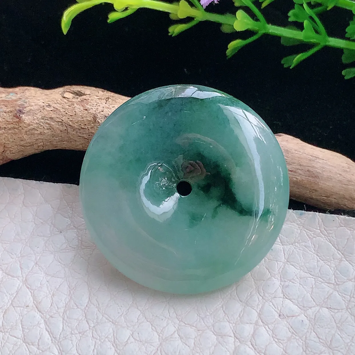 ajj实拍32.6*6.2天然缅甸翡翠飘花平安扣吊坠