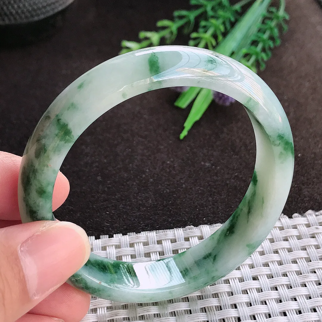 天然a货翡翠55.5/13.1/7.2老坑精美温润飘花手镯宽边翡翠玉镯美人镯