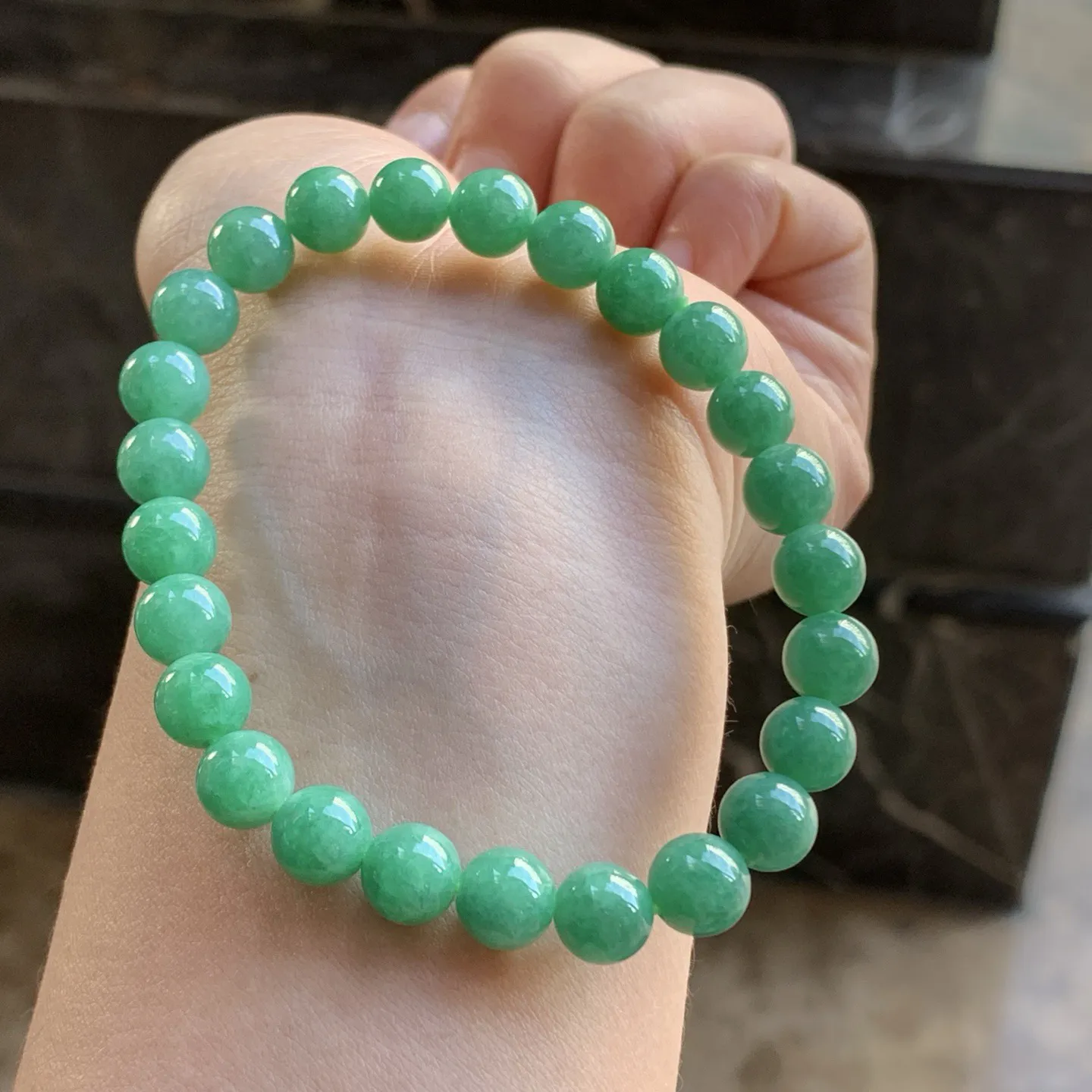 辣绿色珠串^_^鲜艳 浓郁