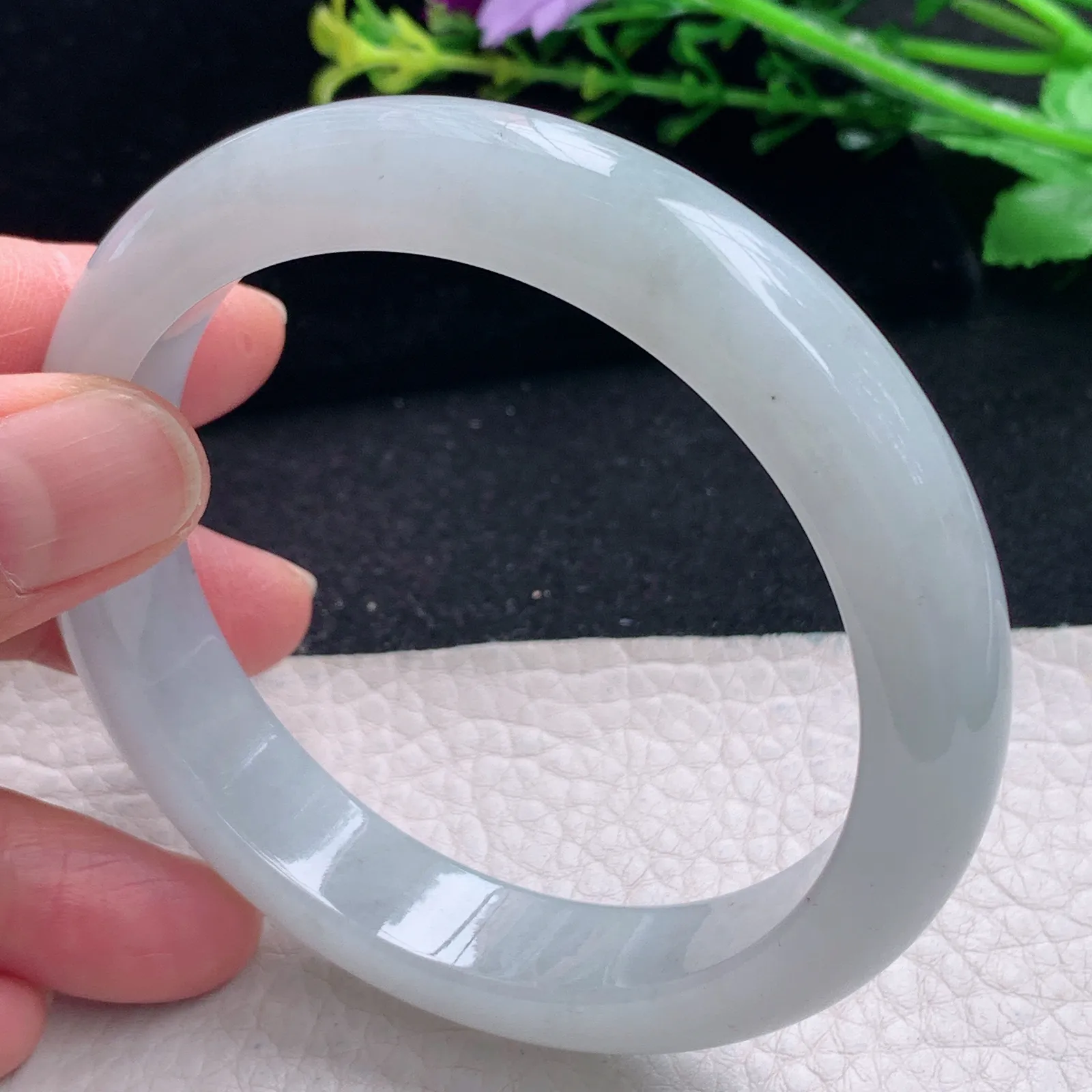 ss大圈口61.5*12.8*8.5平安镯 缅甸翡翠a货白月光宽边玉手镯 玉手环