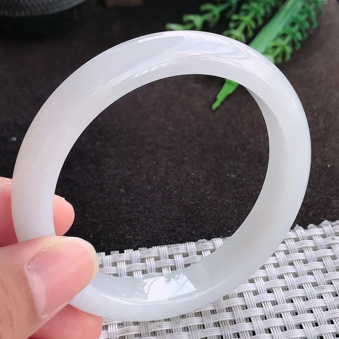 天然a货翡翠59/11.8/8.2老坑冰透起胶白月光手镯宽边翡翠玉镯美人镯
