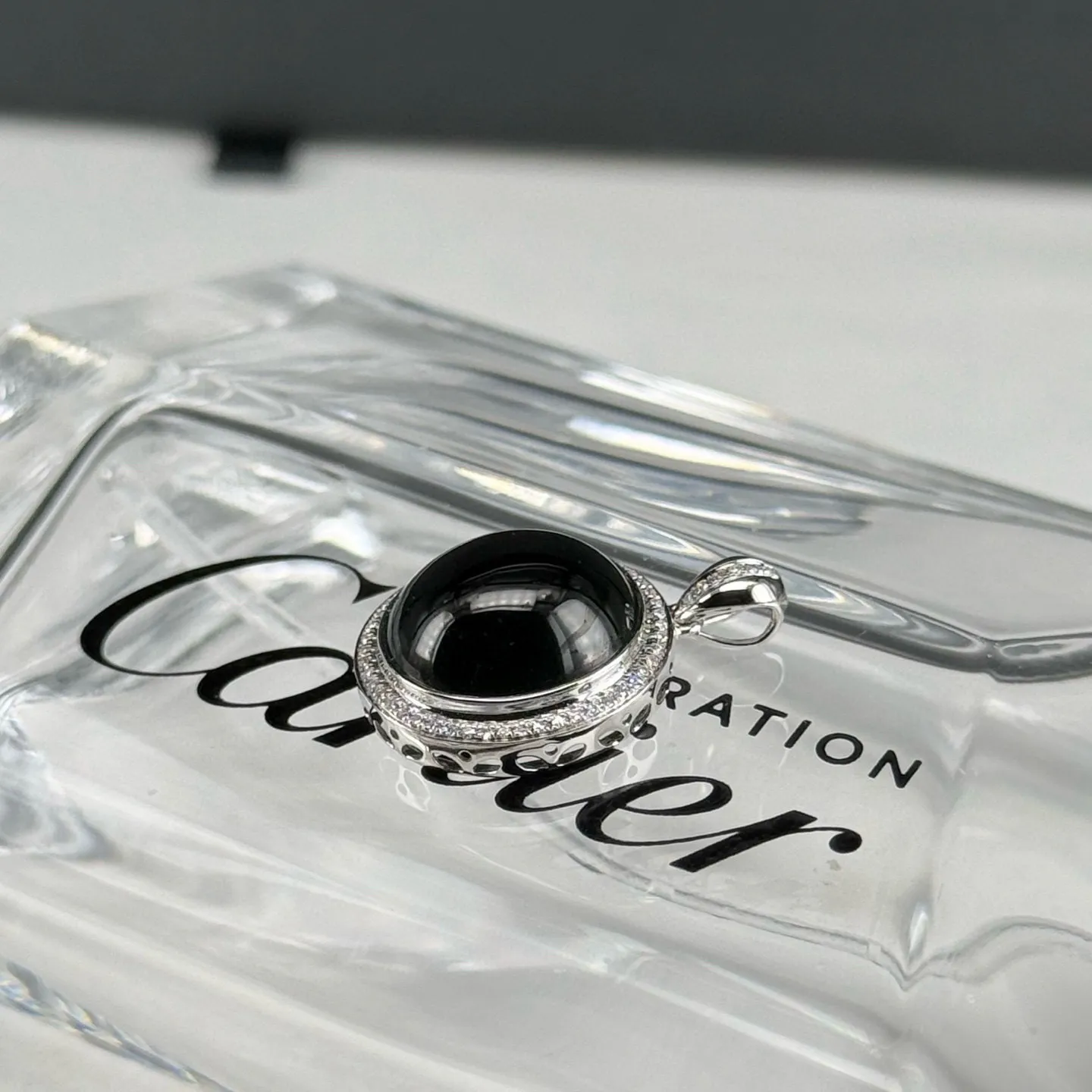 精品墨翠小蛋面 重金豪镶 打灯通透 油性十足 尺寸22