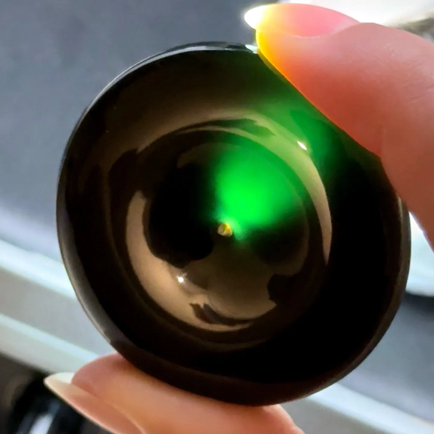 精品墨翠平安扣 种好色正 黑度极好 打灯通透 油性十足 尺寸47.5