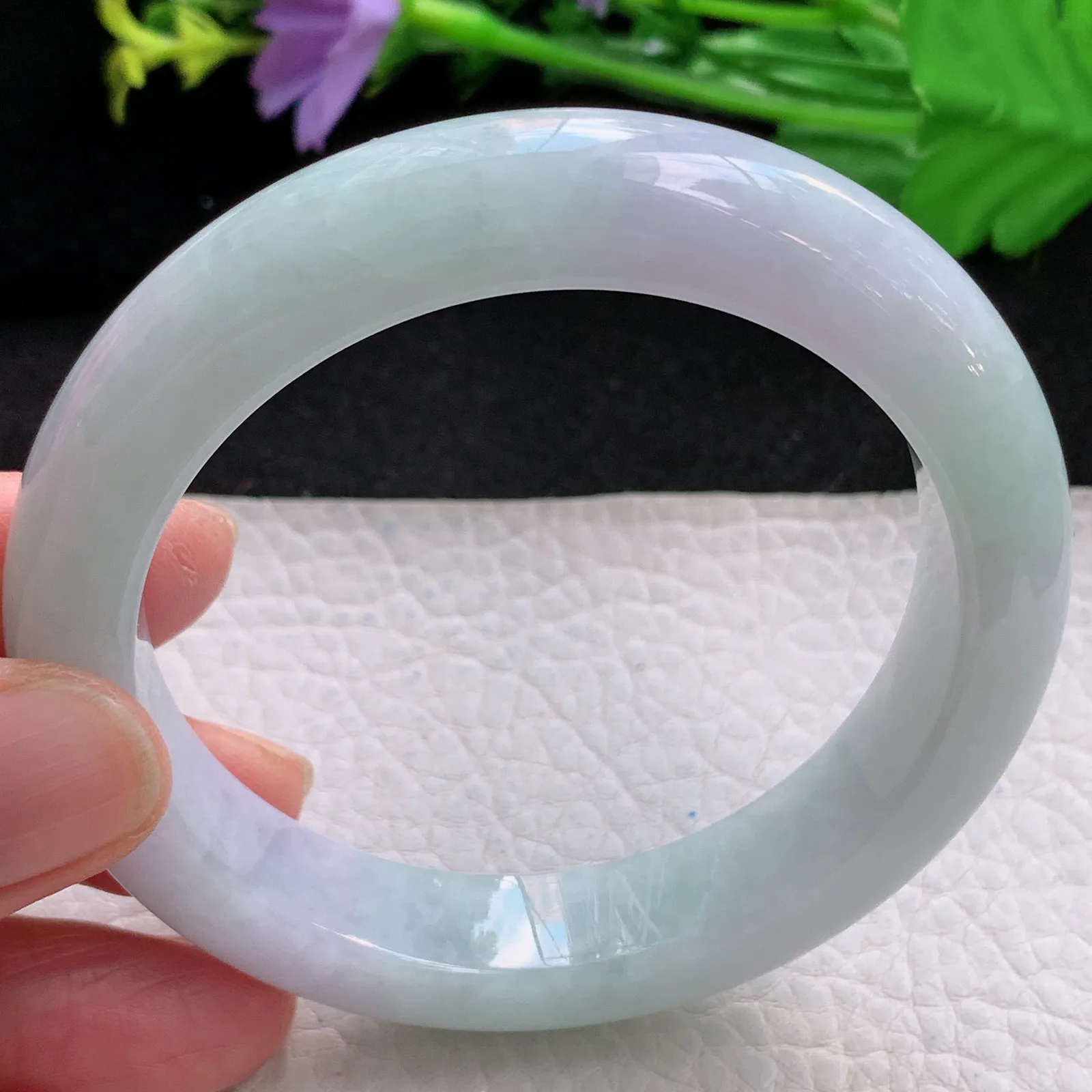 hy自然光57.5*12.6*9.5平安镯 缅甸翡翠a货精美淡春彩宽边玉手镯 玉手环