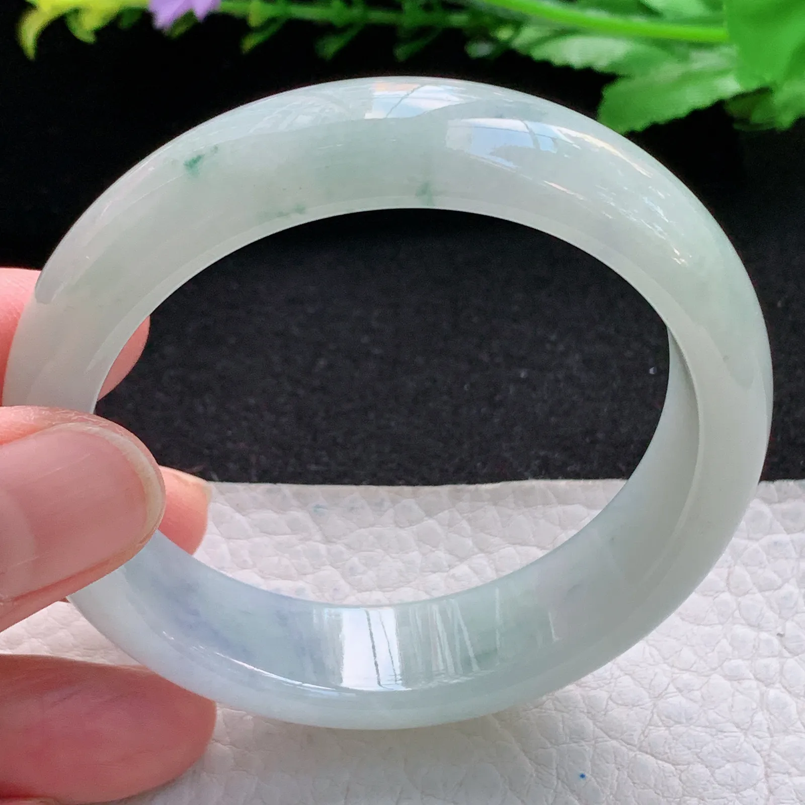 xx自然光54*14.5*8平安镯 缅甸翡翠a货精美冰飘花宽边玉手镯 玉手环