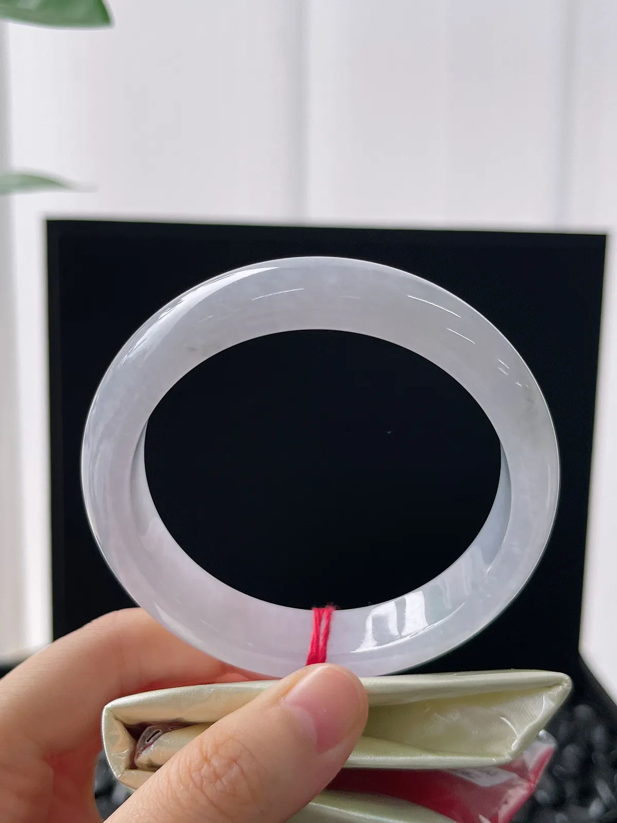 正圈57.7圈口，翡翠手镯