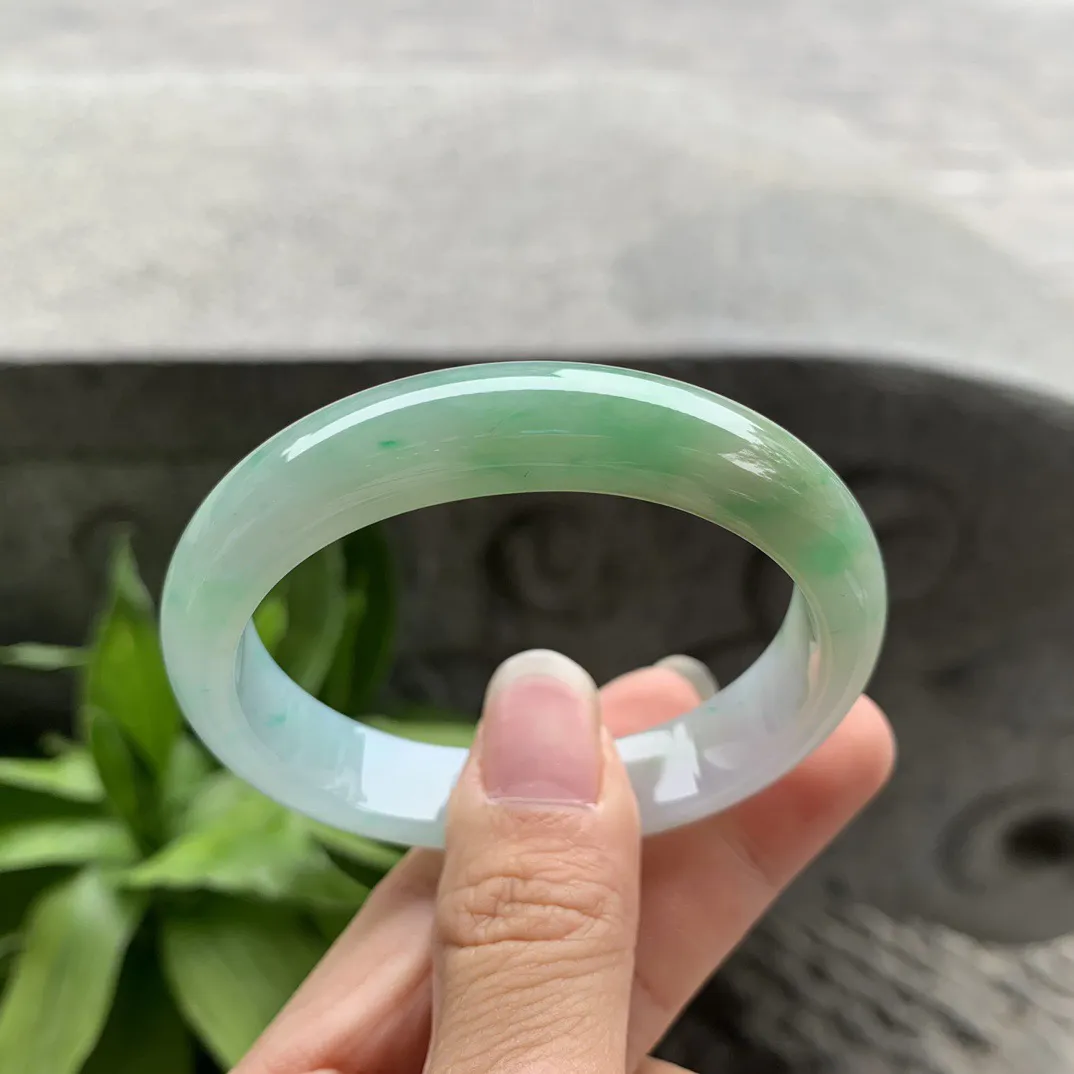 小圈口 52.2-48.4-11.2-7.1【黄加绿贵妃手镯】贵妃52 53可戴