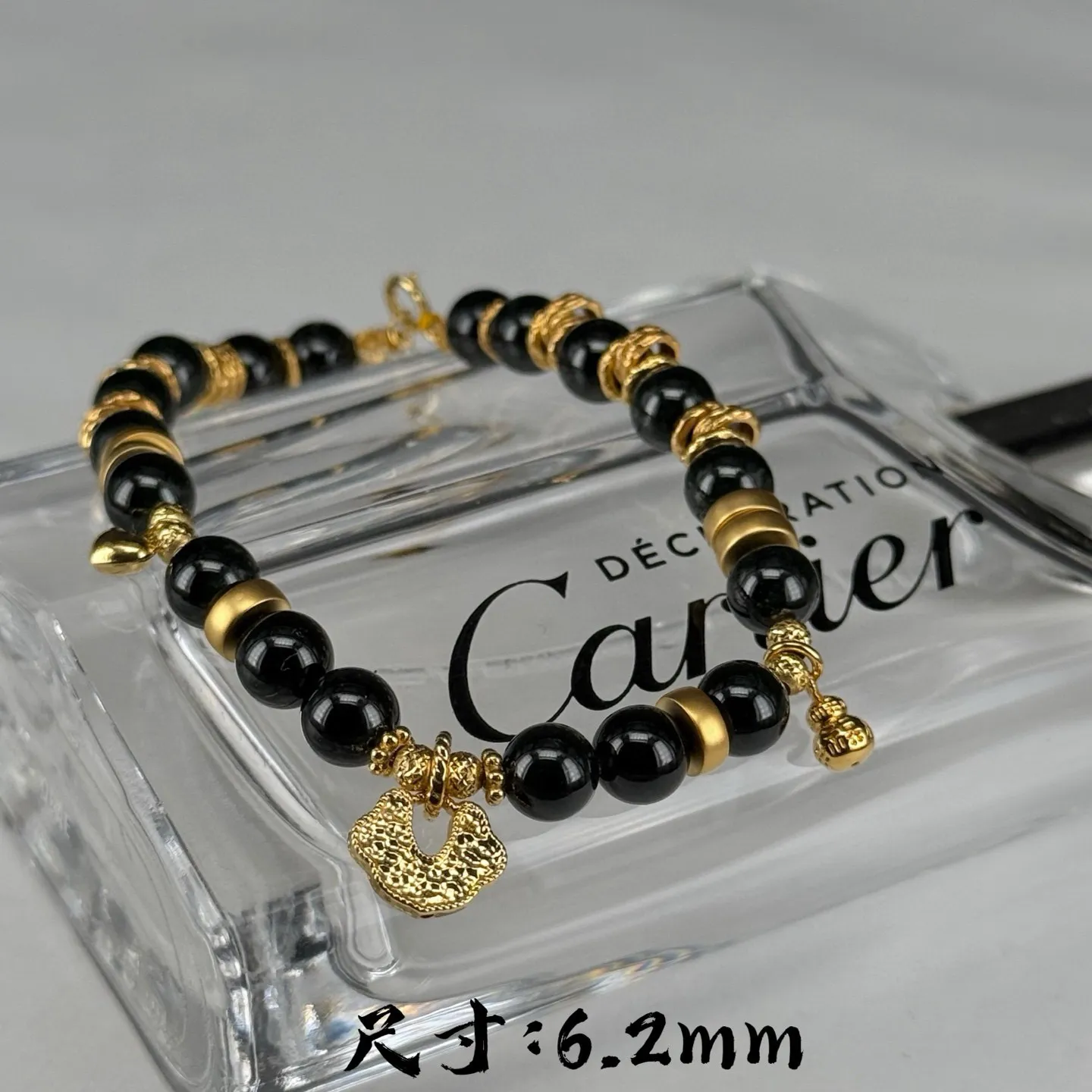 精品18k墨翠手链 种好色正 黑度极好 打灯通透 油性十足 尺寸6.2