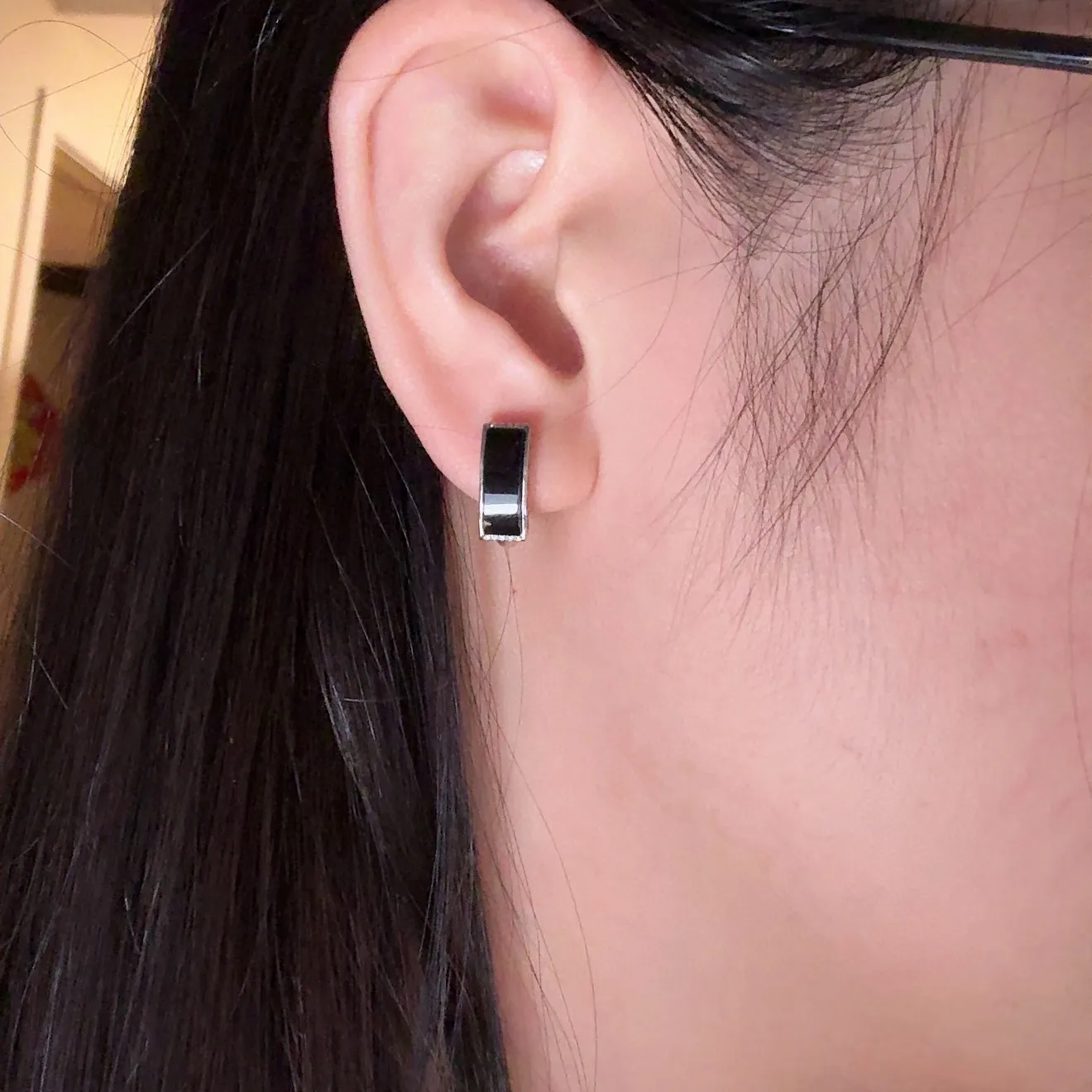 精品墨翠耳包 种好色正 黑度极好 打灯通透 油性十足 尺寸13