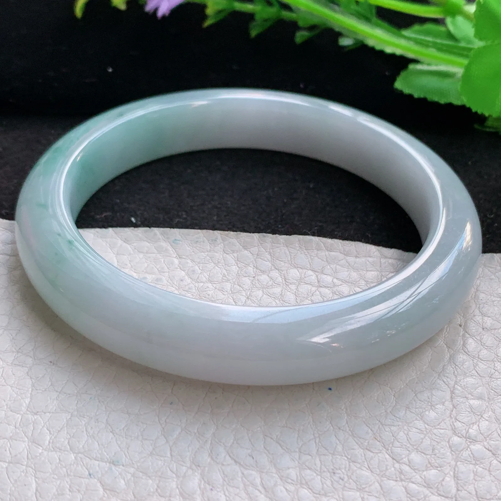 hy大圈口62*11.8*9.2平安镯 缅甸翡翠a货精美飘花宽边玉手镯 玉手环