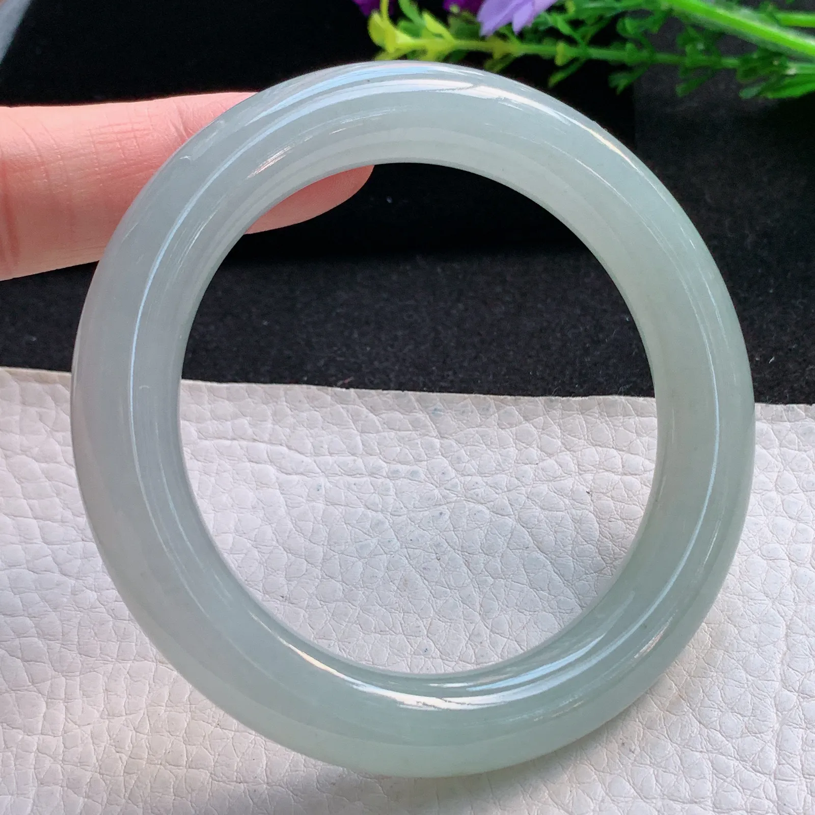 ss自然光57*11胖圆镯 缅甸翡翠a货冰莹白月光圆条玉手镯 玉手环