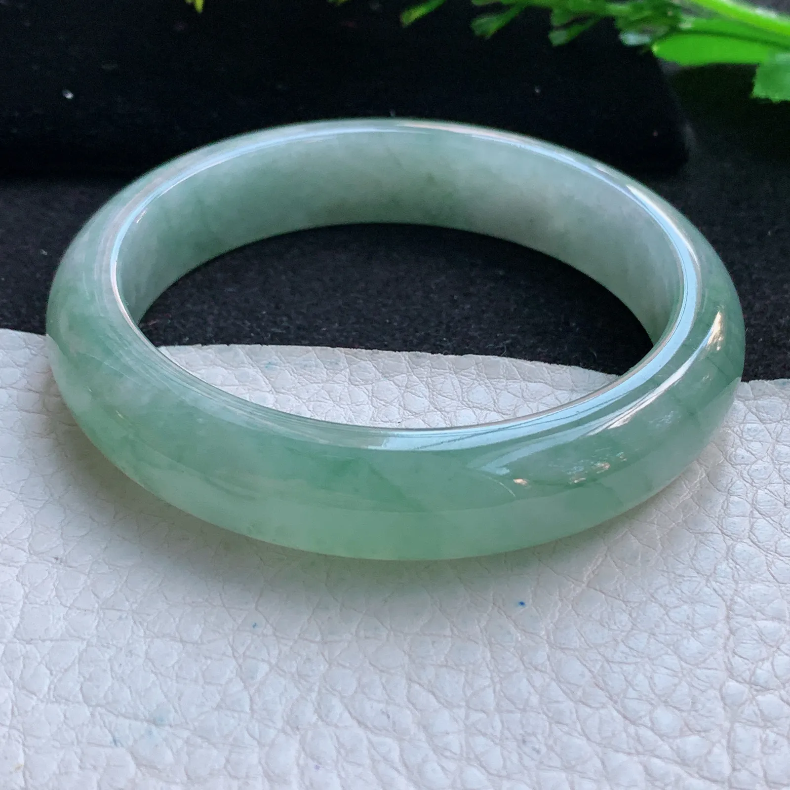 z自然光56.5*12.8*7.8平安镯 缅甸翡翠a货冰润清韵宽边玉手镯 玉手环