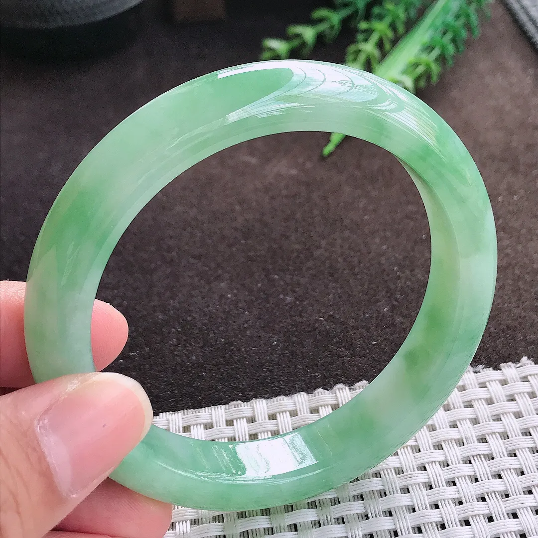 天然a货翡翠59.8/12.6/9老坑冰胶水灵芙蓉种满绿手镯宽边翡翠玉手镯