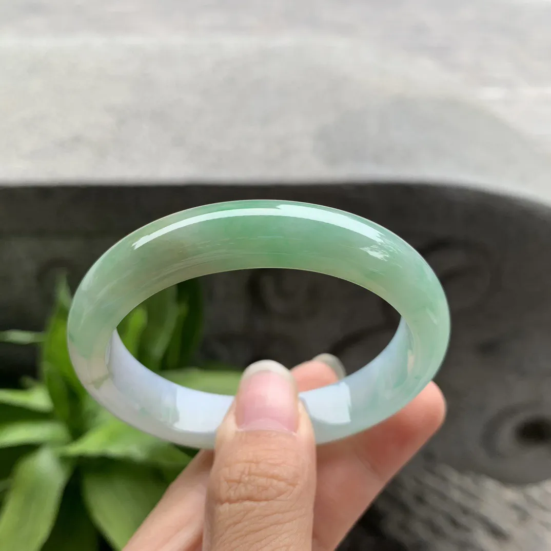 小圈口 52.2-48.4-11.2-7.1【黄加绿贵妃手镯】贵妃52 53可戴