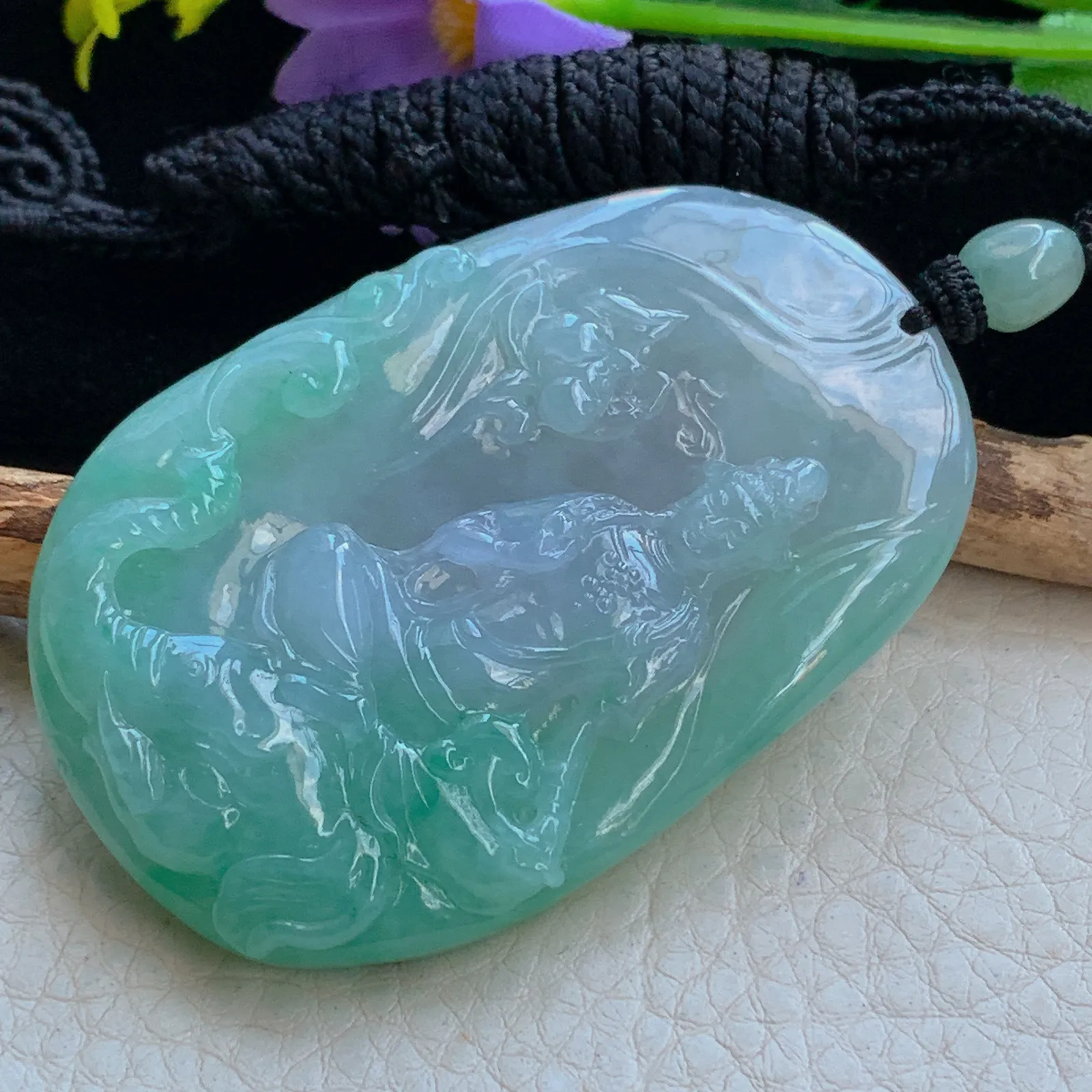 yl实拍63.3*41.5*8.5缅甸翡翠a货春带彩普贤菩萨 玉观音玉吊坠 玉挂件