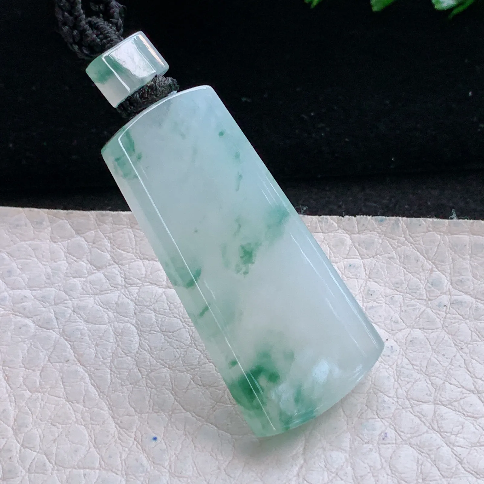 yl实拍41.7*19.8*5.3缅甸翡翠a货冰飘花平安无事牌玉吊坠 玉挂件