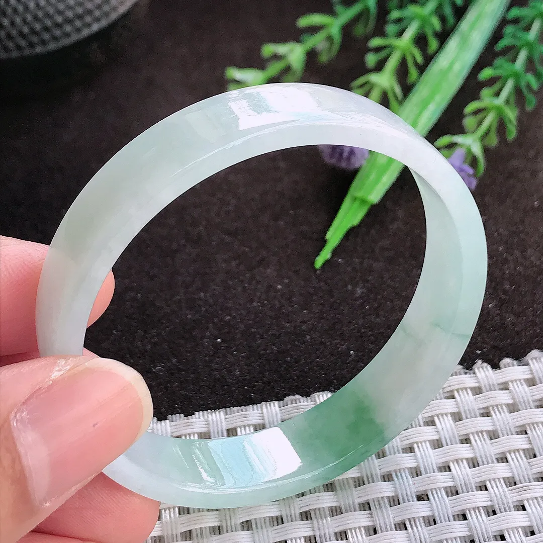 天然a货翡翠51.5/11.3/3.7老坑冰透起胶飘花平安镯宽边翡翠玉手镯
