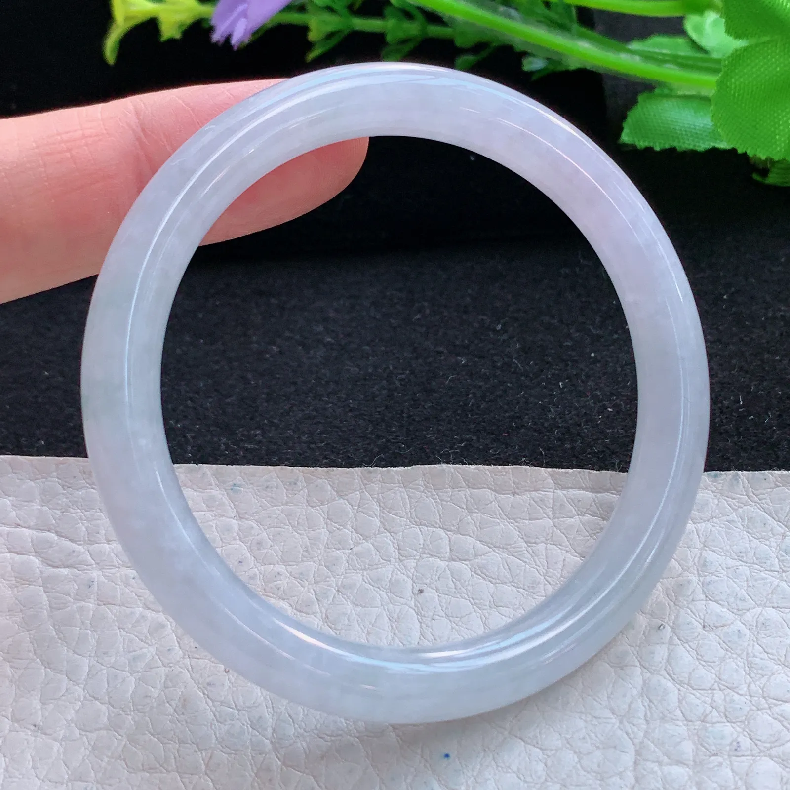 n小圈口51*7.3美人镯 缅甸翡翠a货精美冰润圆条玉手镯 玉手环