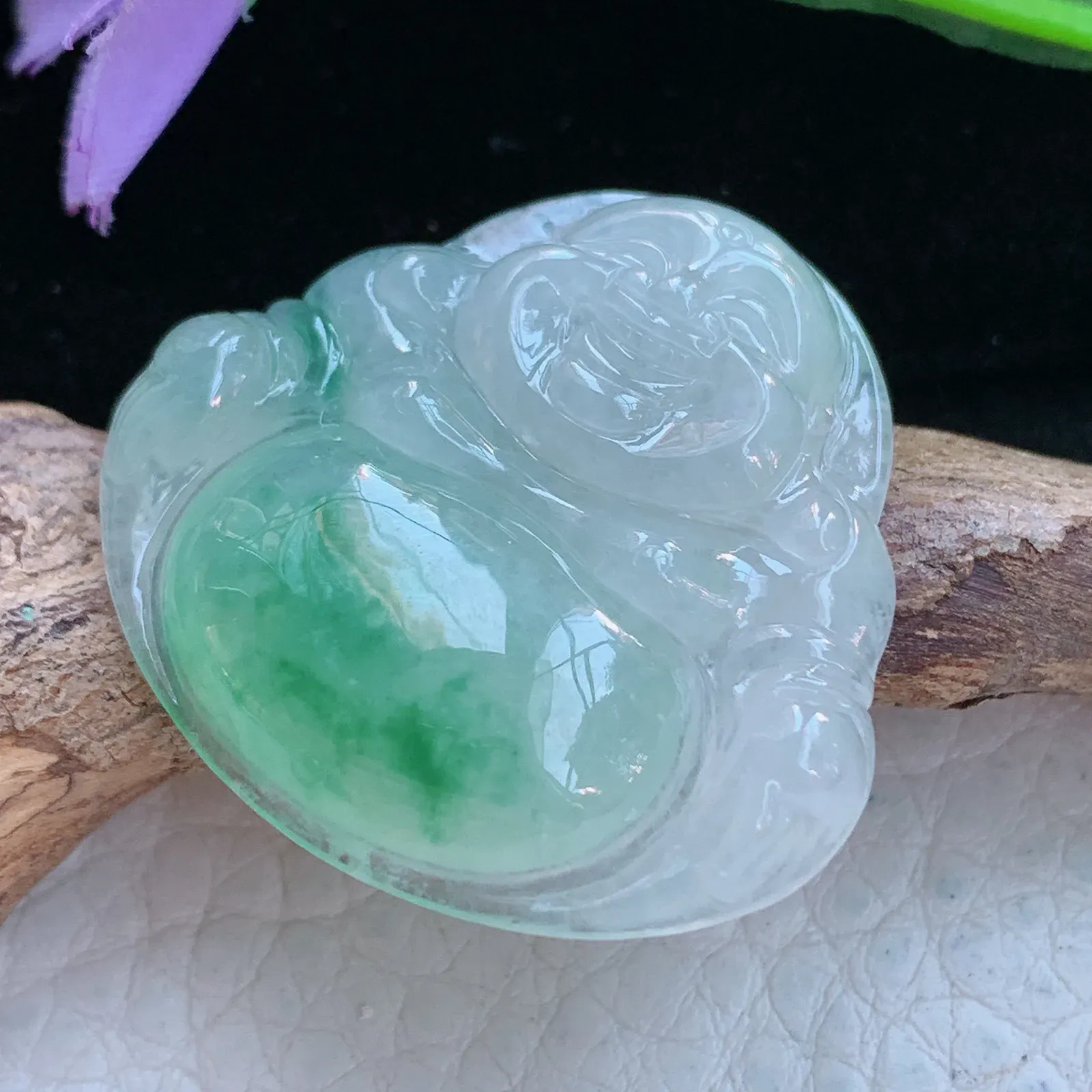 ajj实拍30.7*32.8*6缅甸翡翠a货冰飘绿花佛公 弥勒佛玉吊坠 玉挂件