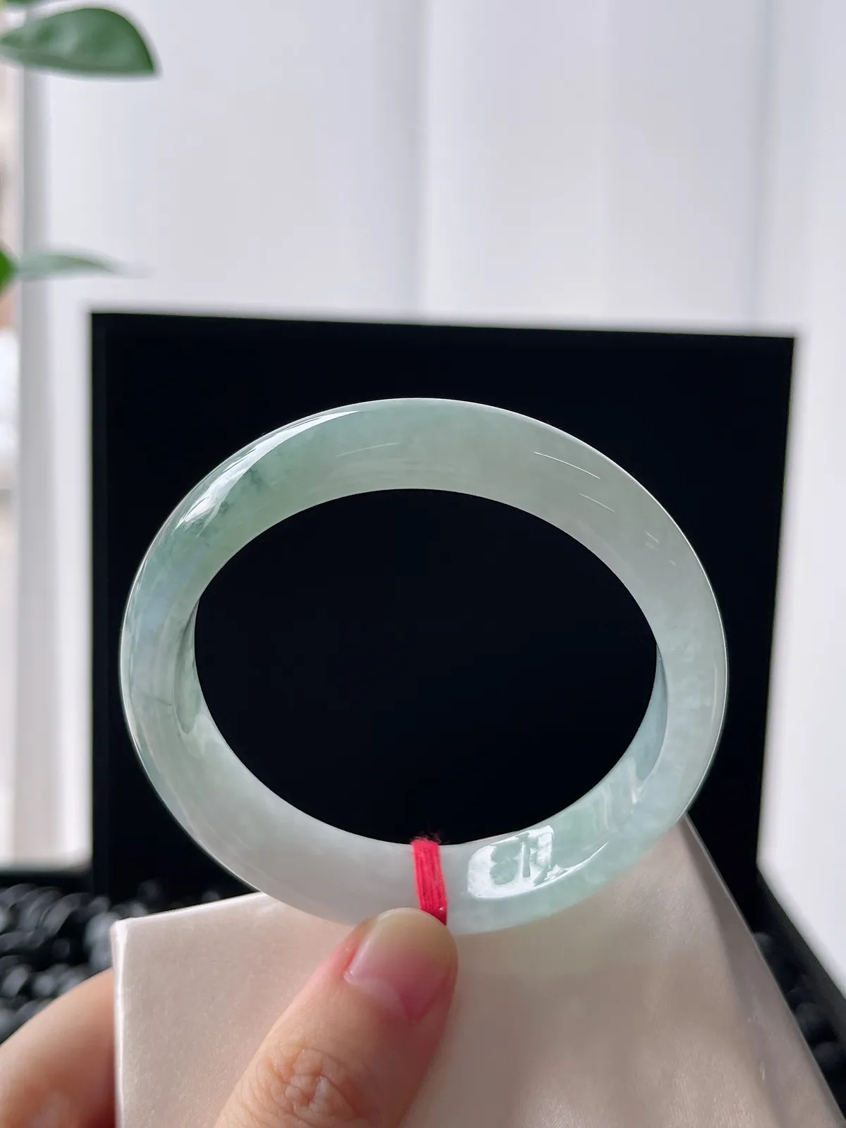 正圈55.2圈口，翡翠冰糯种飘花手镯