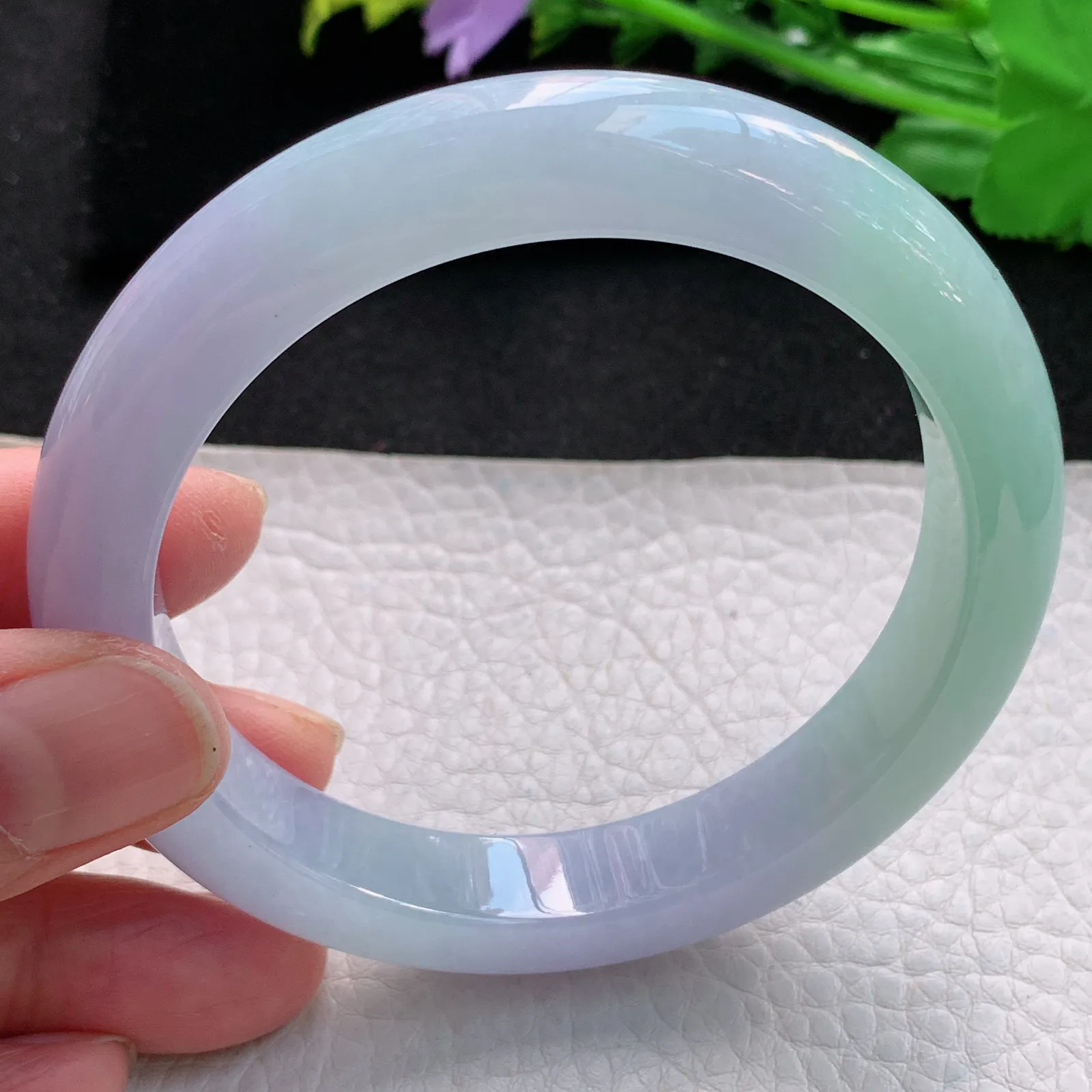 hf大圈口61*12*9.2平安镯 缅甸翡翠a货精美冰润春带彩宽边玉手镯 玉手环