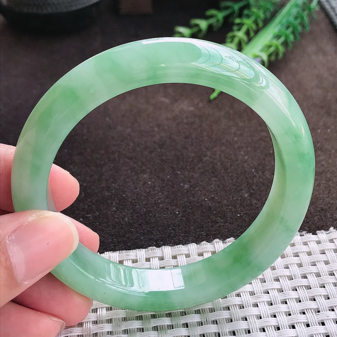 天然a货翡翠59.8/12.6/9老坑冰胶水灵芙蓉种满绿手镯宽边翡翠玉手镯