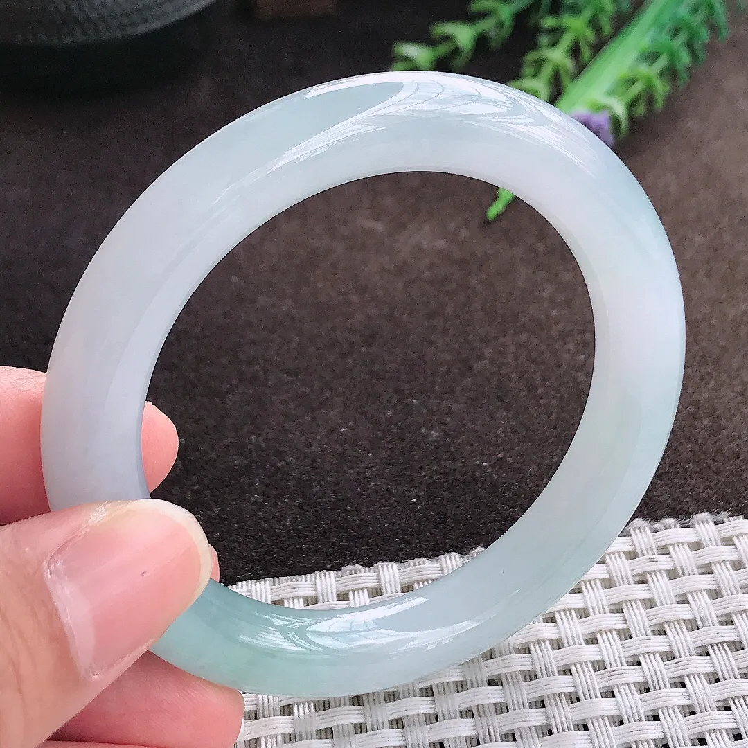 天然a货翡翠53.8/10/9.8老坑冰胶果冻天空蓝圆条手镯翡翠玉手镯