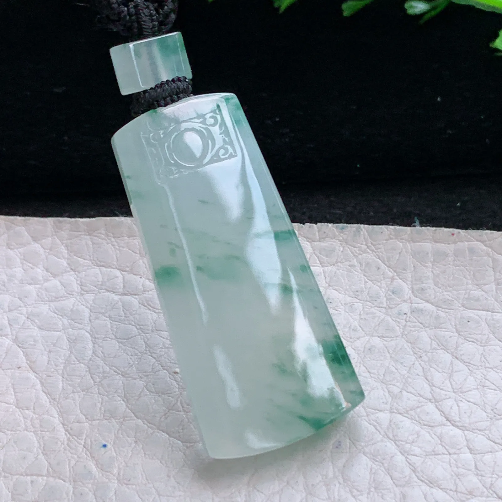 yl实拍41.7*19.8*5.3缅甸翡翠a货冰飘花平安无事牌玉吊坠 玉挂件