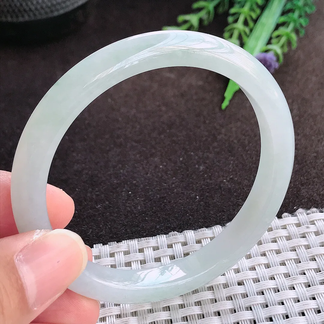 天然a货翡翠56.5/8.8/7.2老坑冰胶水灵飘花手镯宽边翡翠玉手镯