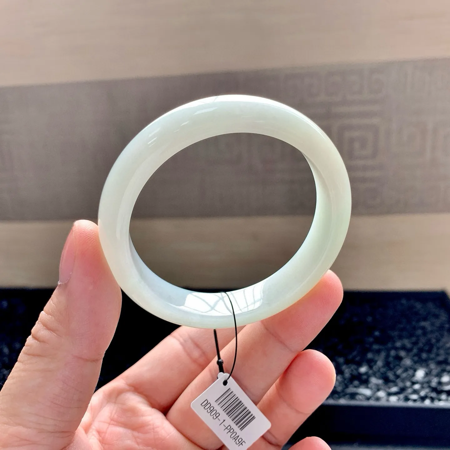 晴底手镯，尺寸：54-12.5-7.8